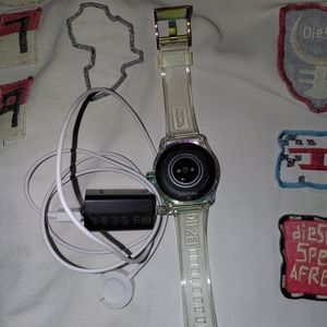 Diesel fadelite smartwatch 2021 clear brand new  10/10